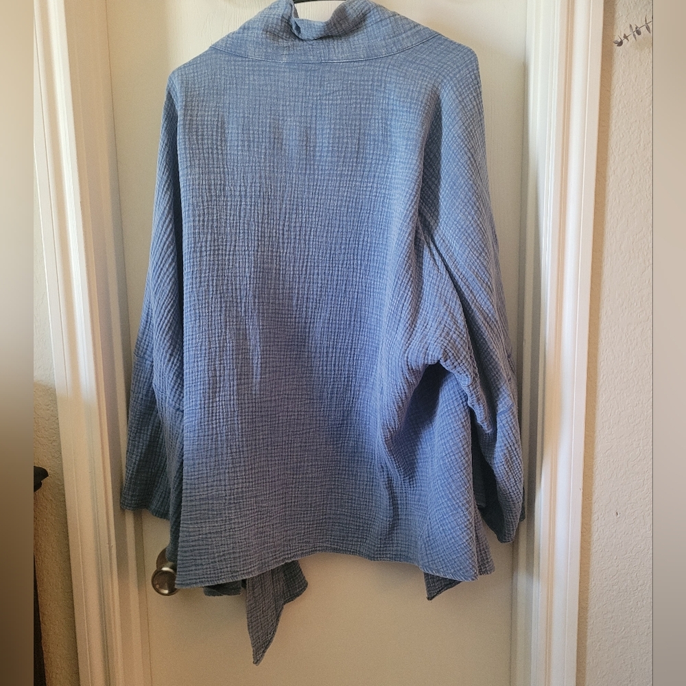 Kimono Style Robe Top - Picture 3 of 4